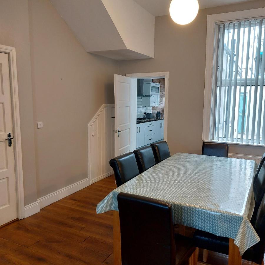 Woodstock Townhouse Belfast Apartment Bagian luar foto